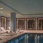 & Oceania Les Augustins Hotel 4*