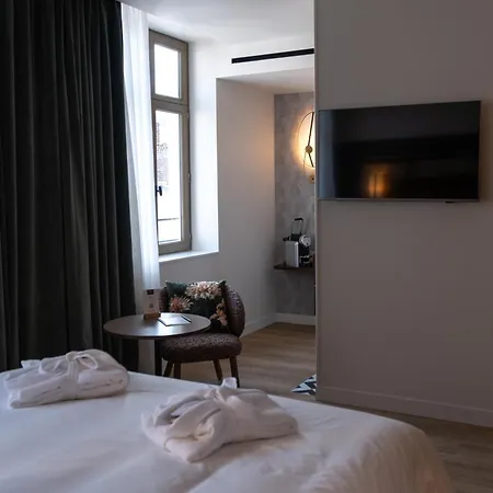 호텔 & Oceania Les Augustins 4*
