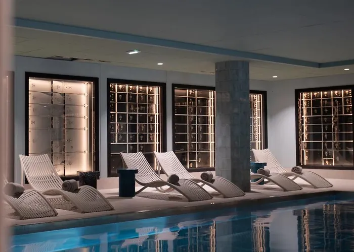 & Oceania Les Augustins 4*