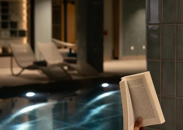 Hotel & Oceania Les Augustins